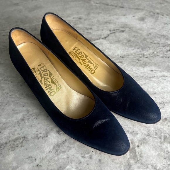 Salvatore Ferragamo Shoes - Salvatore Ferragamo Navy Suede Kitten Heels SZ 6